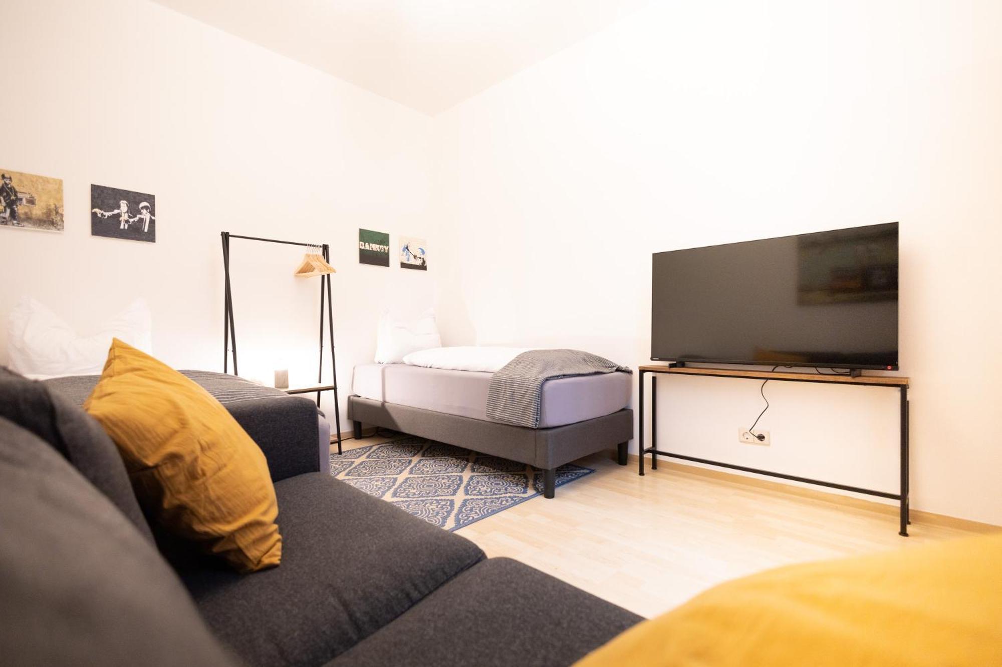 Ko-Living Space An Der Oper - Street Art Design Apartments Halle  Buitenkant foto
