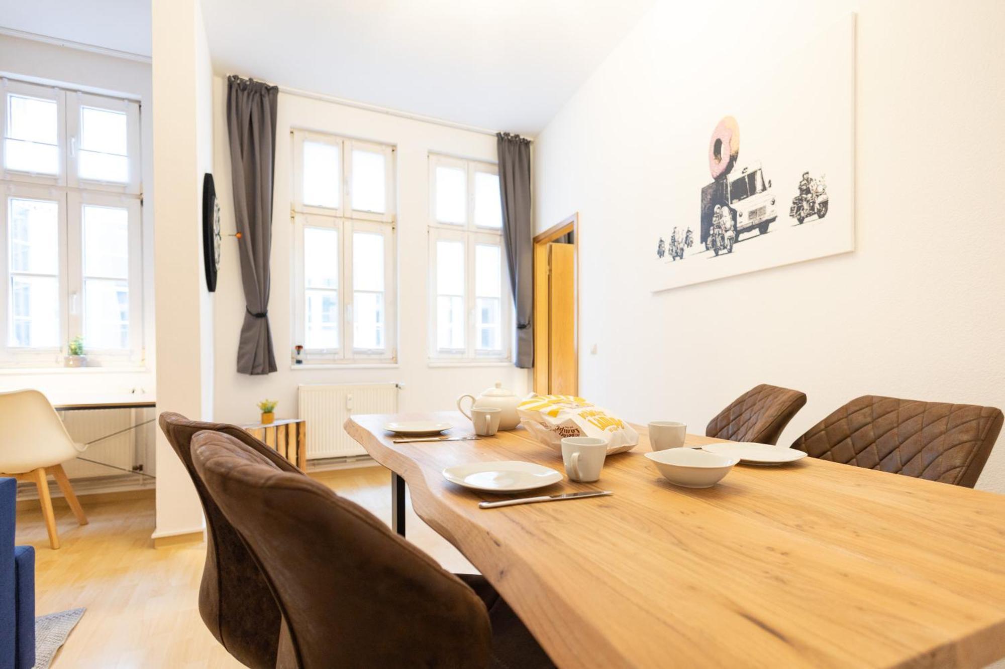 Ko-Living Space An Der Oper - Street Art Design Apartments Halle  Buitenkant foto