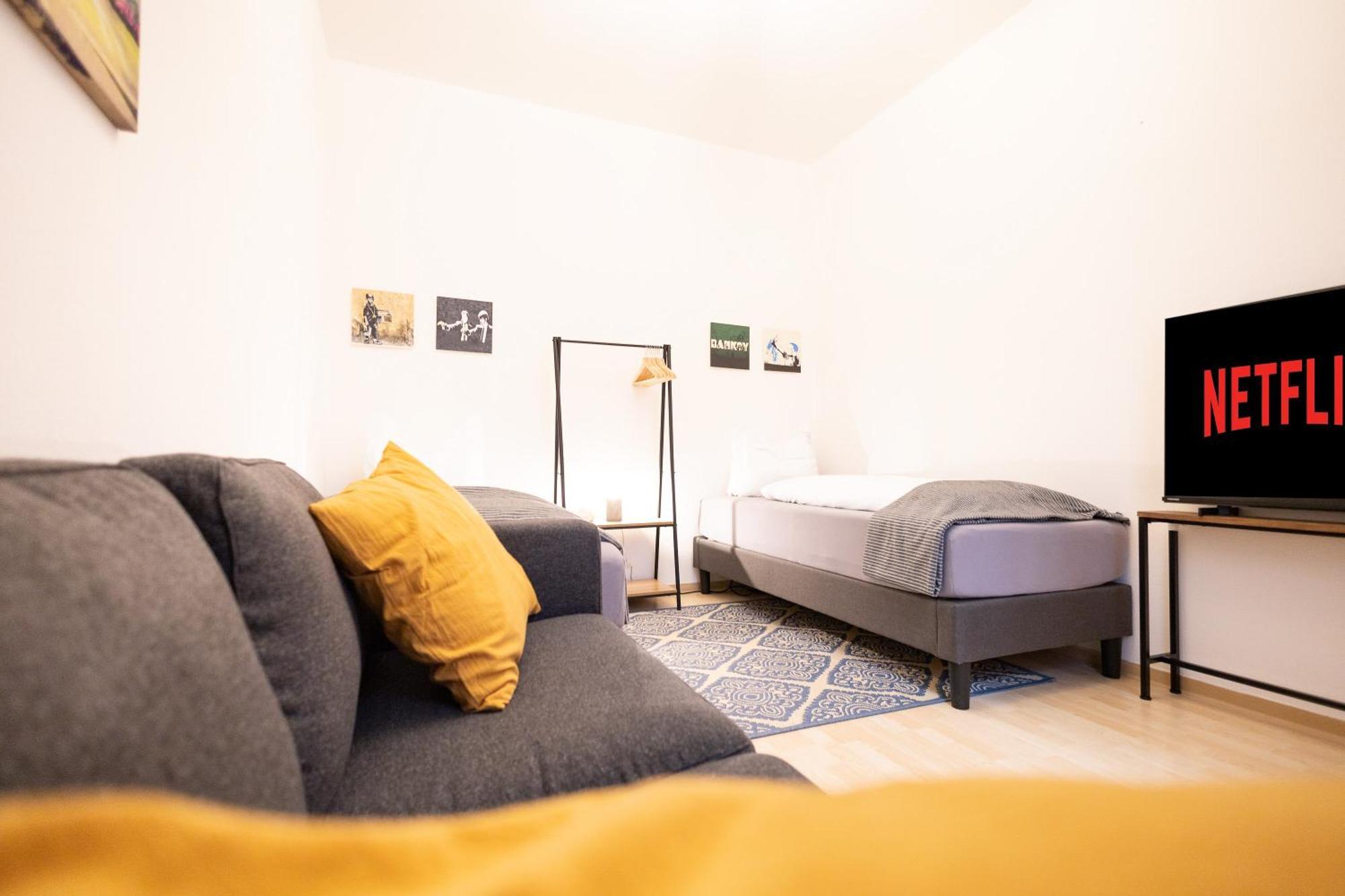 Ko-Living Space An Der Oper - Street Art Design Apartments Halle  Buitenkant foto