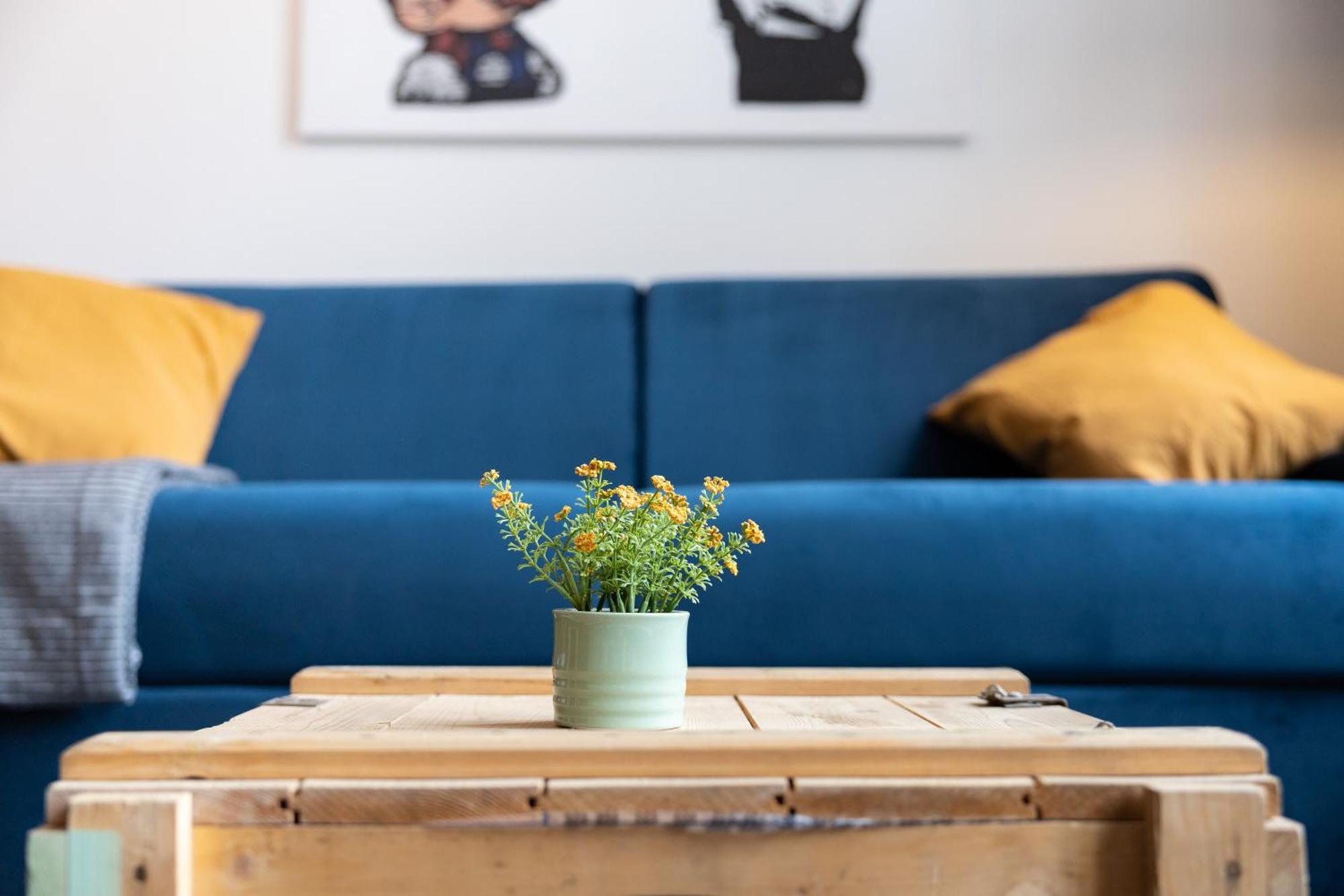 Ko-Living Space An Der Oper - Street Art Design Apartments Halle  Buitenkant foto